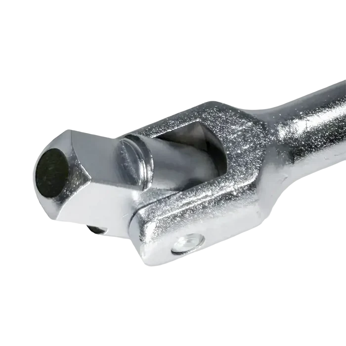 Close-up of universal joint for 3/4’’ drive breaker bar on AA 20’’ heavy-duty breaker bar