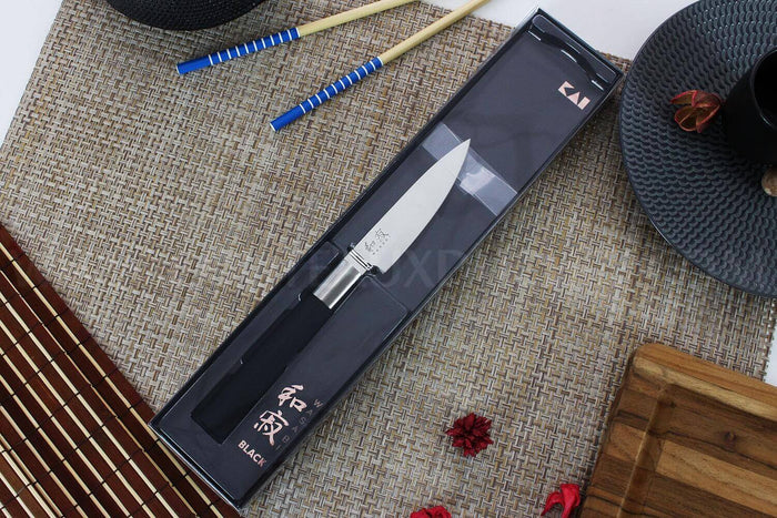 Couteau universel japonais KAI Wasabi Black lame 10cm
