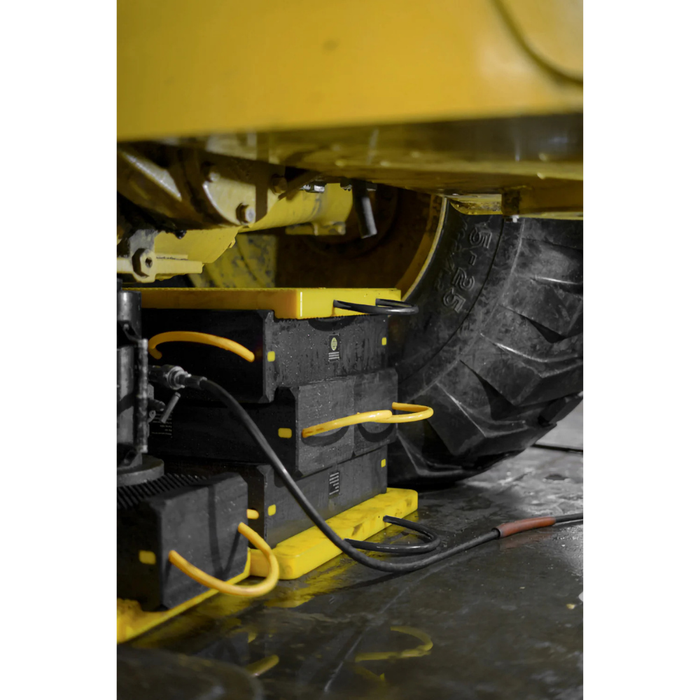 Esco Cribbing System, Top Stability Plate (18" x 18" x 1.5") - 12523