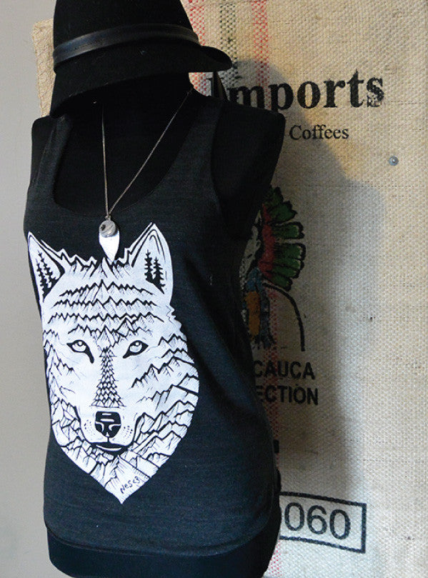 Nes<3 Women's Mountain White Wolf Tank
