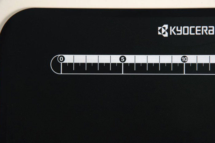 Planche à découper souple Kyocera noire 37x25x0.3cm