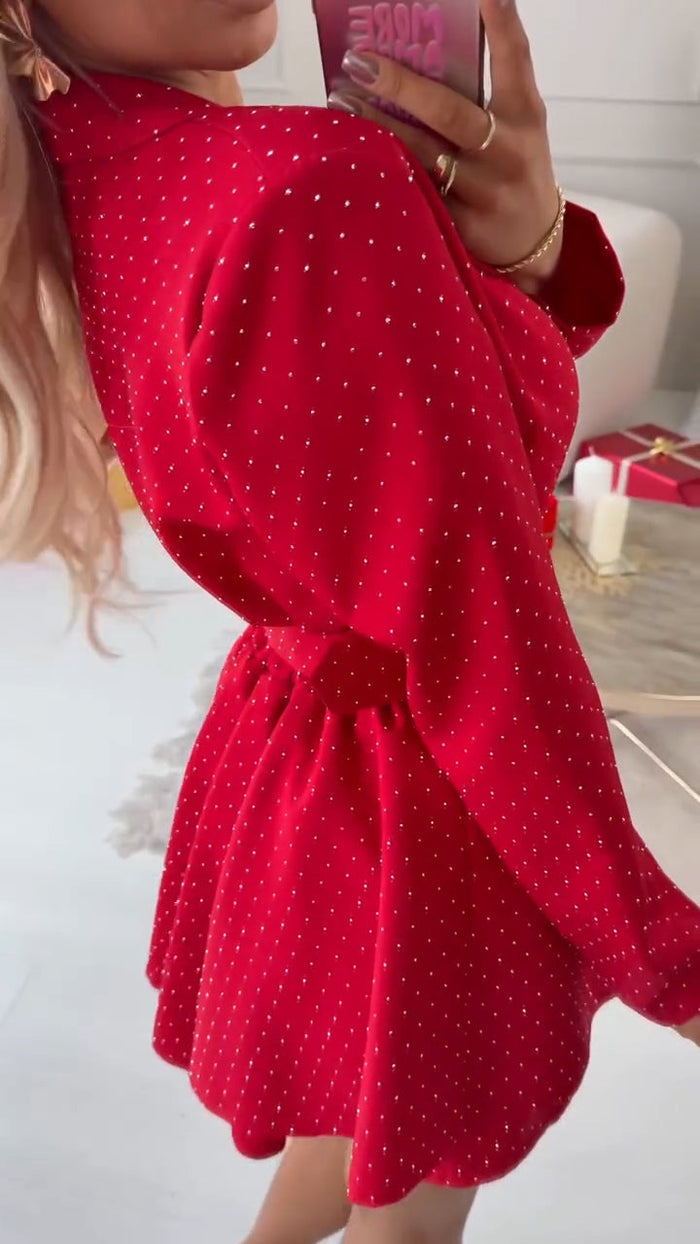 Vestido de mujer con solapas y cristales con cinturón.-ES
