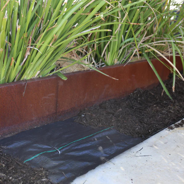 WeedMaxx Heavy Duty Weed Control Mat – 114gsm
