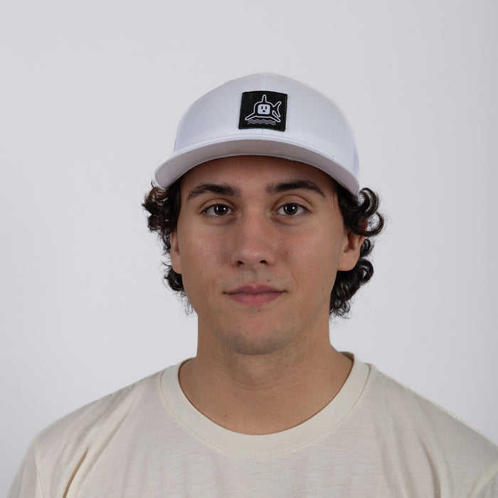 White Shark Trucker - White